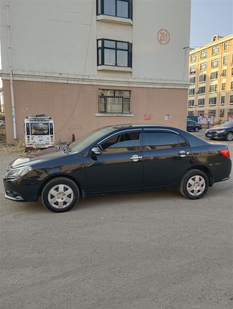 17年比亞迪f3手動高配