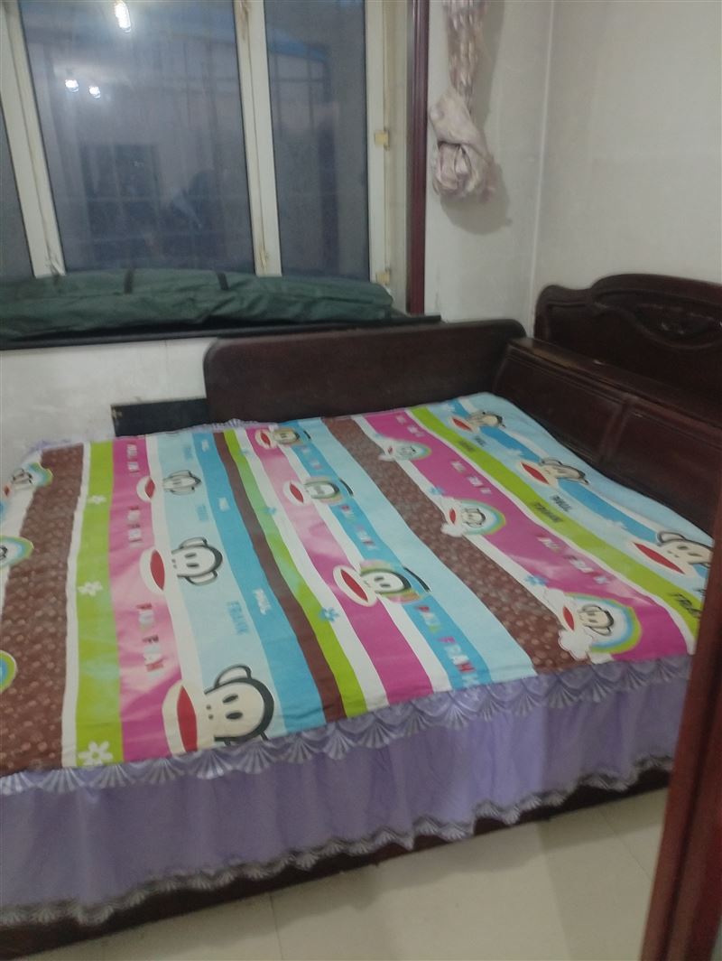 欣源小區(qū)二樓出租