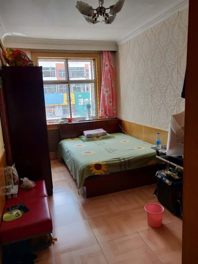 步行街，單間出租