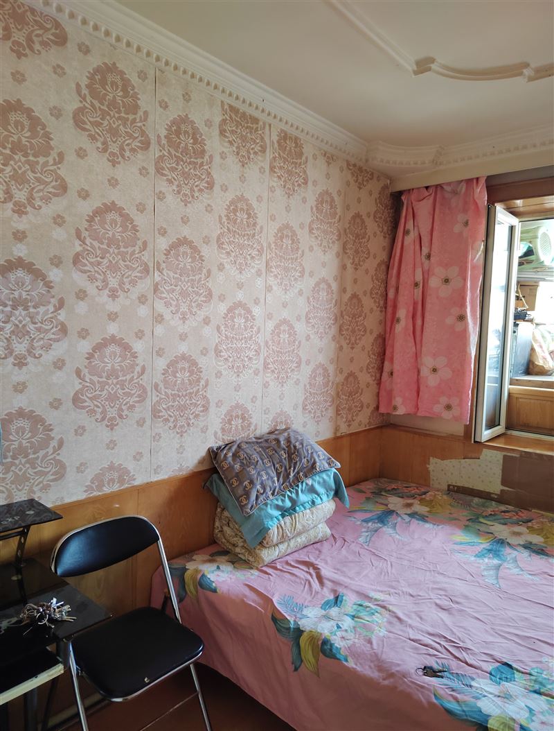 步行街，單間出租